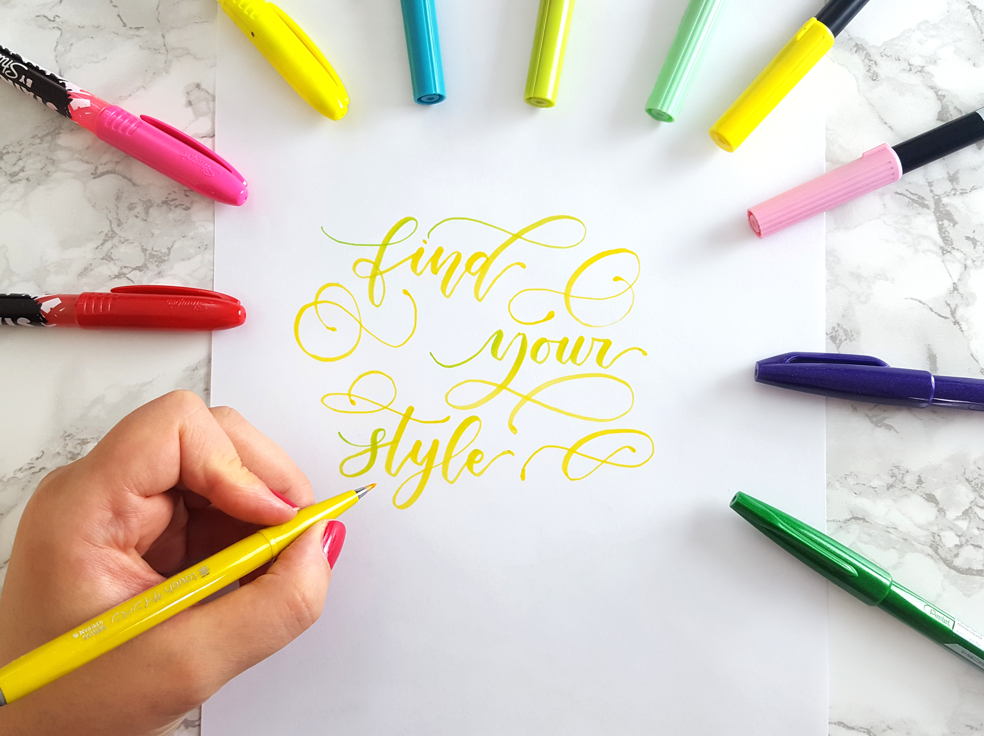 Lettering & Calligraphy Tips for Left-Handed People – Kelly Creates