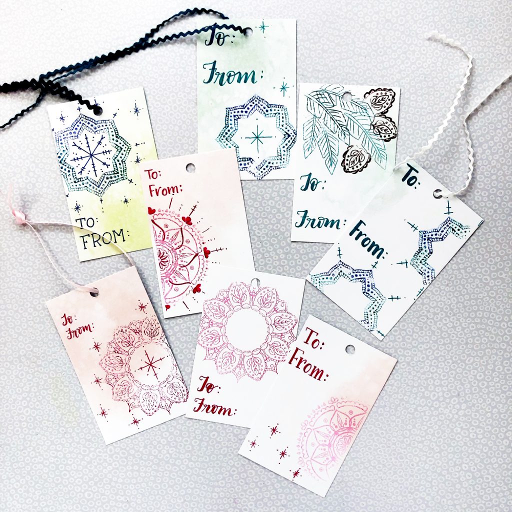Really pretty gift tags and simple tutorial using stamps and hand lettering for any season by @diamondandwillow for kellycreates.ca