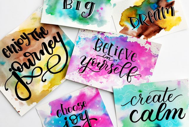 3 simple techniques to create watercolour backgrounds using Tombow Dual Brush pens for hand lettering, crafts, cards, and more www.kellycreates.ca