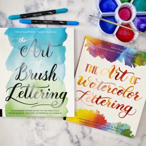 lettering workshops by Kelly Klapstein in Orlando and the USA, calligraphy and watercolor and brush pen